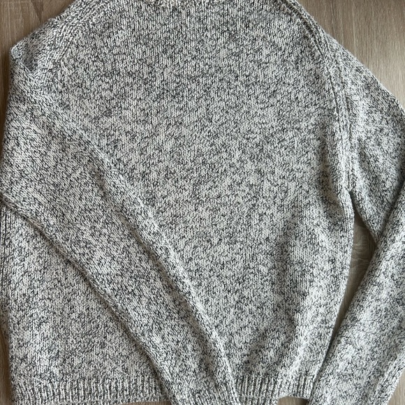 Roots Sweater - Picture 2 of 3